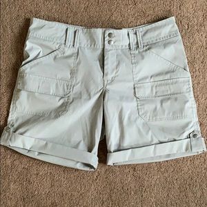 Koppen cargo roll-up hiking shorts